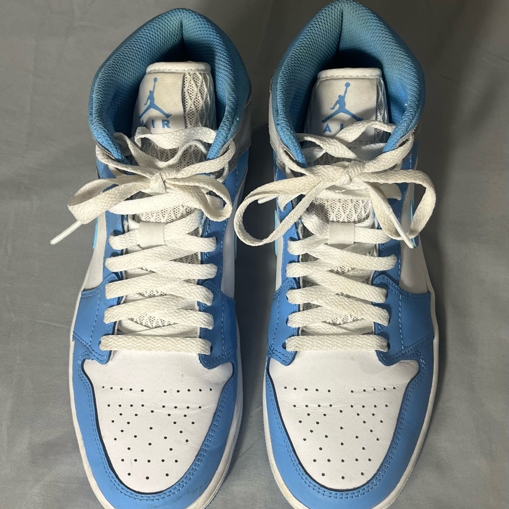 Air Jordan 1 Mid SE University Blue DX9276-100 Size 8.5 Men’s Good No Box